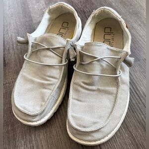 HEYDUDE Wendy Chambray Light Grey Women’s Size 9 – Comfy & Lightweight